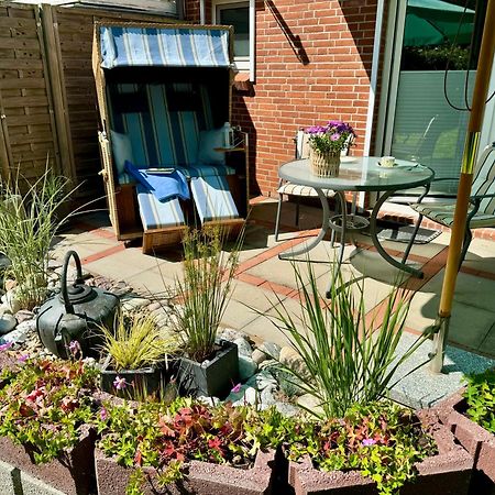 Segelund - Zeit Fuer Uns- Ruhige Und Sonnige Ferienwohnung Mit Terrasse Und Garten Nahe Strand Und Ostsee Schonhagen  Ngoại thất bức ảnh